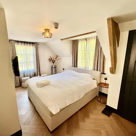 אורחן Herbergh Rehoboth 5*